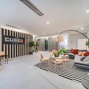 https://cubes.vienna-besthotels.com